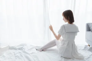 木棉棉《纯情白裙》主题写真：40张全套美图