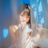 桜桃喵《小少女 少女私房》主题写真：50张全套美图