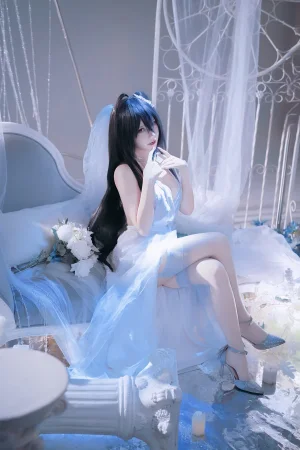 是一只熊仔《大凤花嫁》主题写真：53张全套美图
