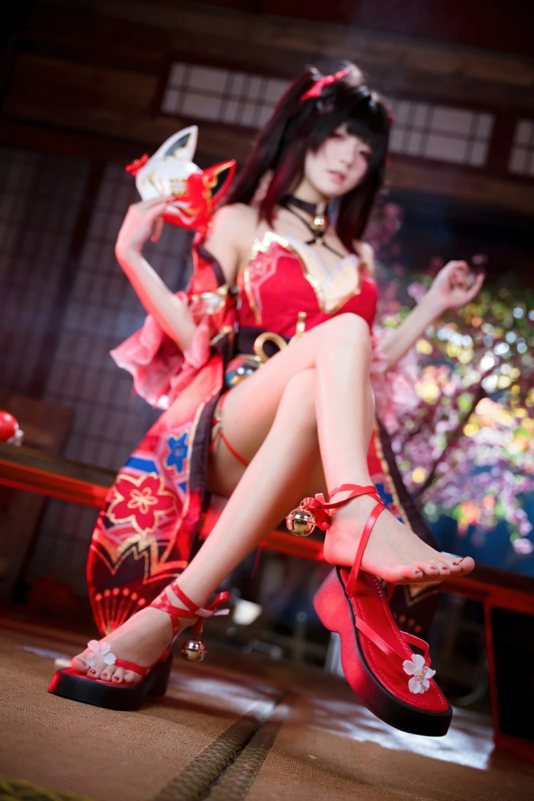 九柒喵《花火》主题写真：65张全套美图