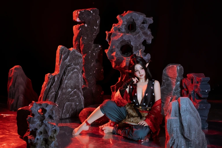 七月喵子《萍萍》主题写真：80张全套美图