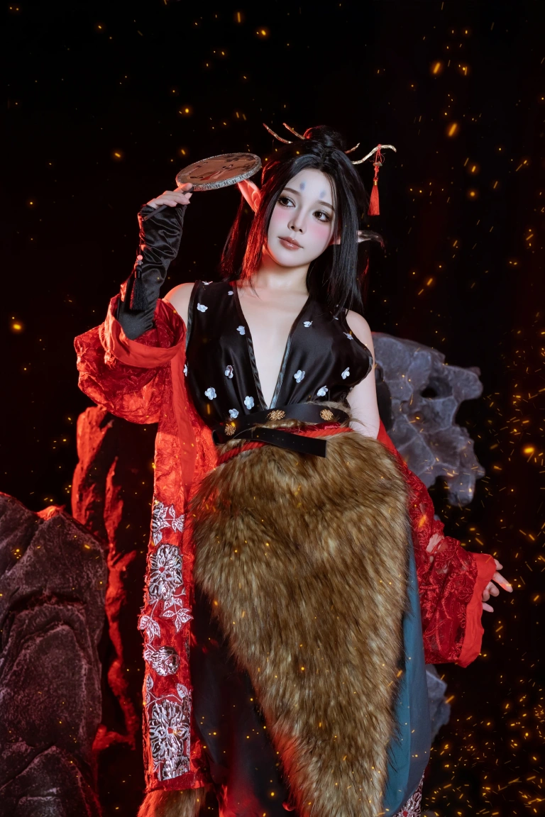 七月喵子《萍萍》主题写真：80张全套美图
