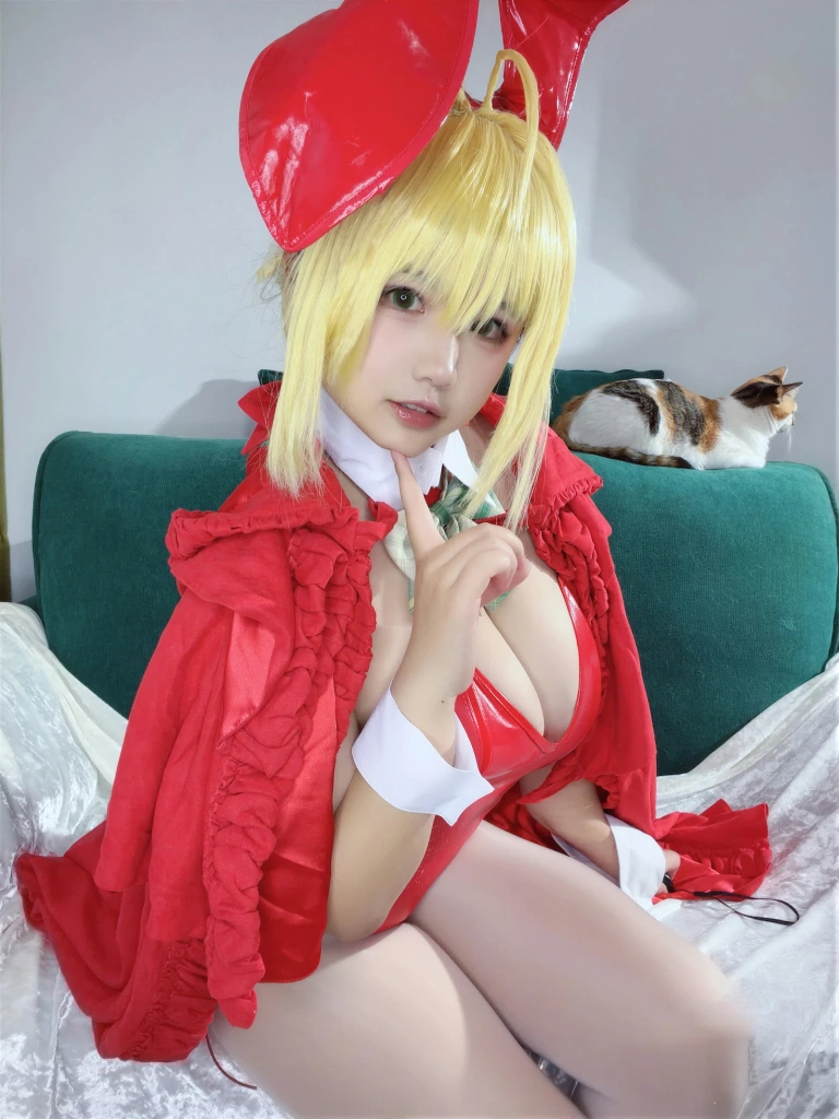 阿半今天很开心《FGO 尼禄圣诞节》主题写真：71张全套美图