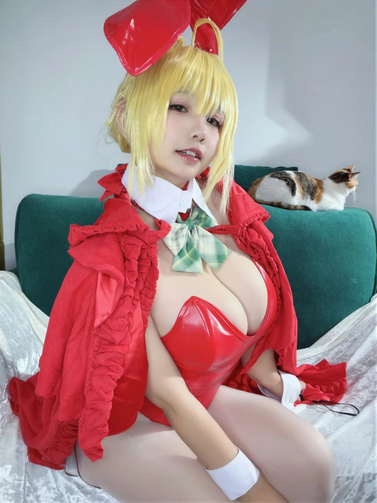 阿半今天很开心《FGO 尼禄圣诞节》主题写真：71张全套美图