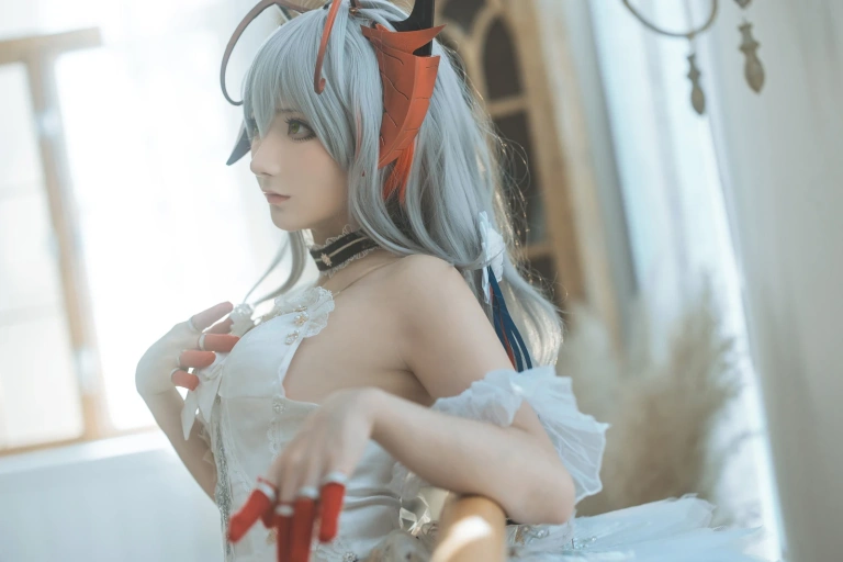 是三不是世《明日方舟 W芭蕾》主题写真：27张全套美图
