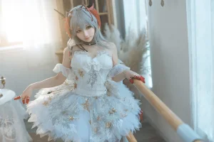 是三不是世《明日方舟 W芭蕾》主题写真：27张全套美图