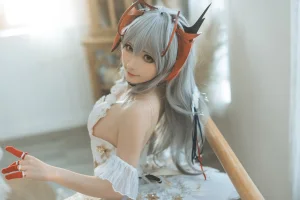 是三不是世《明日方舟 W芭蕾》主题写真：27张全套美图