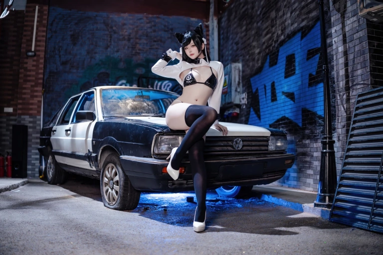 屿鱼《碧蓝航线 爱宕赛车服》主题写真：114张全套美图