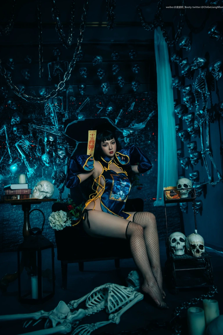 皮皮奶《僵尸少女》主题写真：43张全套美图