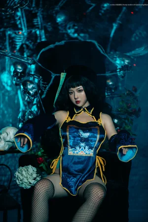 皮皮奶《僵尸少女》主题写真：43张全套美图