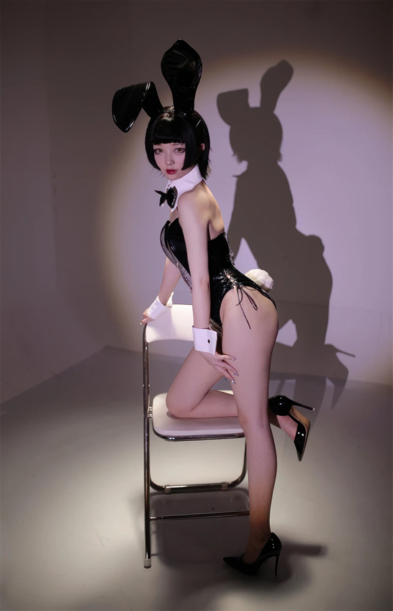 花铃《蛇女郎》主题写真：51张全套美图