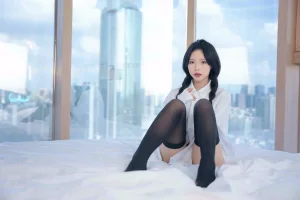 清水由乃《衬衣》主题写真：60张全套美图