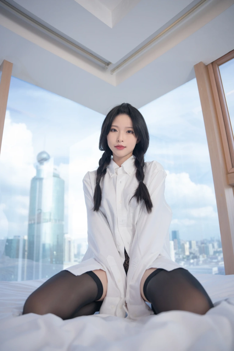 清水由乃《衬衣》主题写真：60张全套美图