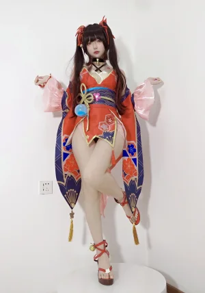 迷之呆梨《自撮り写真 花火》主题写真：66张全套美图，含3个视频