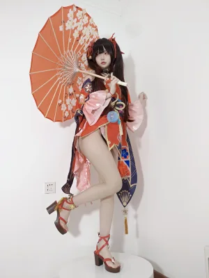 迷之呆梨《自撮り写真 花火》主题写真：66张全套美图，含3个视频