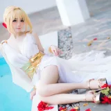 焖焖碳《FGO 尼禄礼服》主题写真：27张全套美图