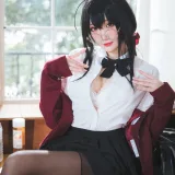 瓜希酱《大凤JK》主题写真：30张全套美图
