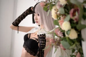 木棉棉《黑白修女》主题写真：40张全套美图