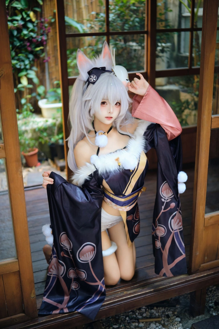 九柒喵《拉菲兔兔城主》主题写真：60张全套美图