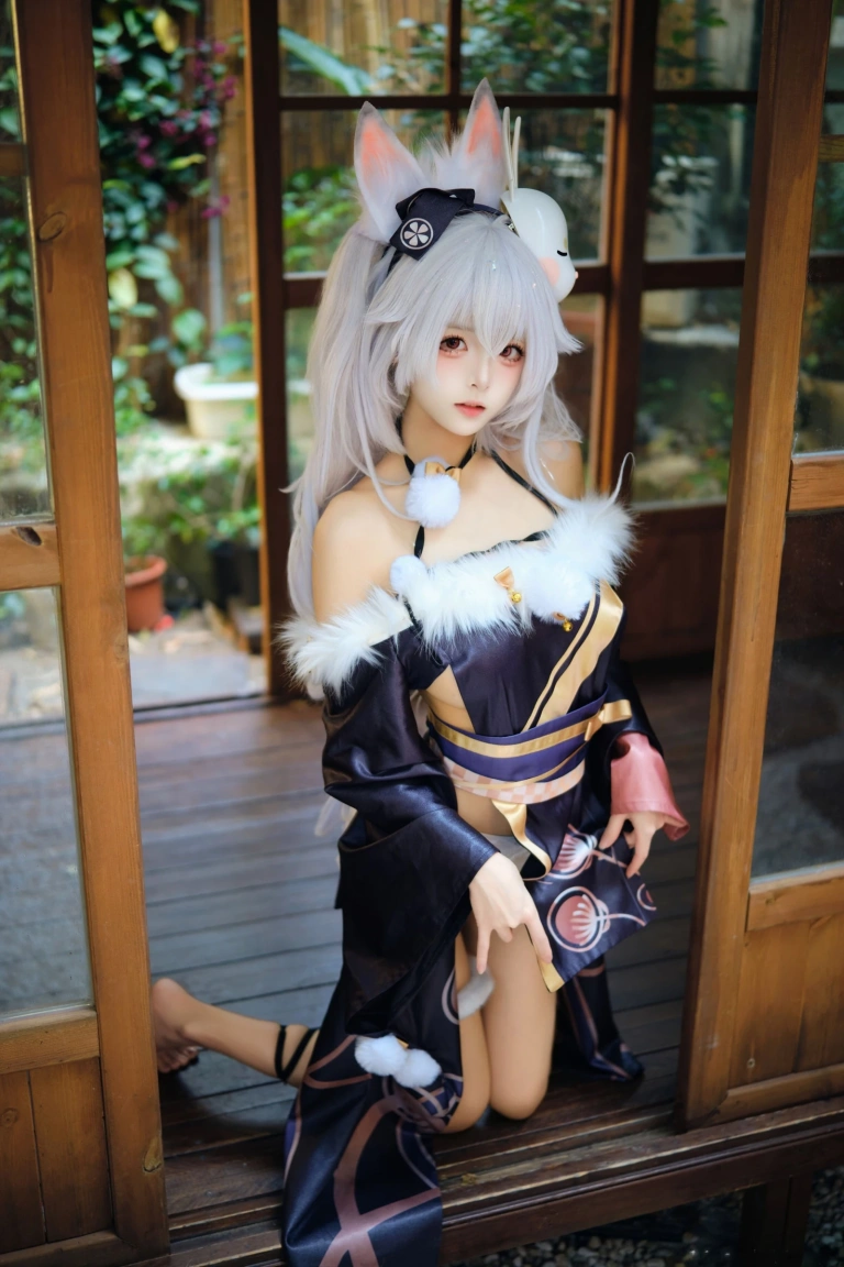 九柒喵《拉菲兔兔城主》主题写真：60张全套美图