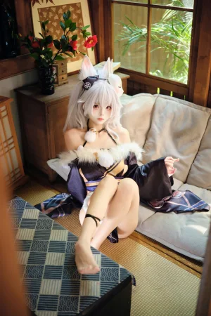 九柒喵《拉菲兔兔城主》主题写真：60张全套美图