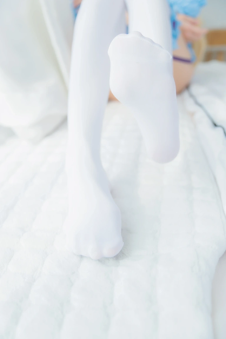 桜桃喵《英梨梨COS 01》主题写真：53张全套美图