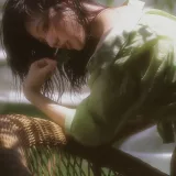 桃良阿宅《绿意》主题写真：23张全套美图