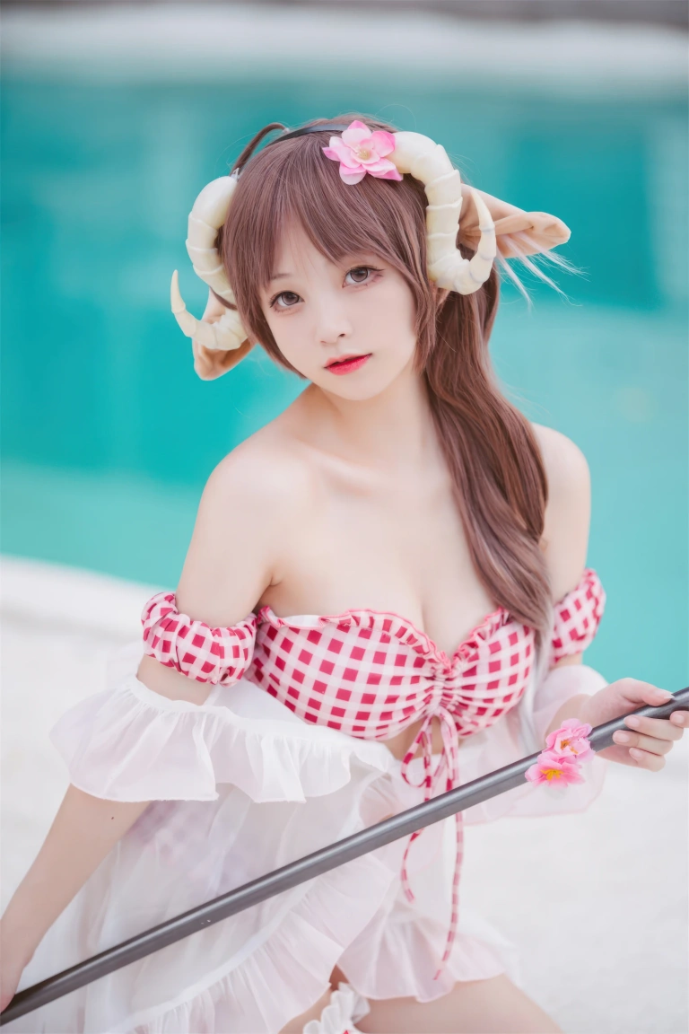 花铃《小羊夏卉》主题写真：34张全套美图