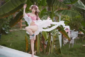 花铃《小羊夏卉》主题写真：34张全套美图