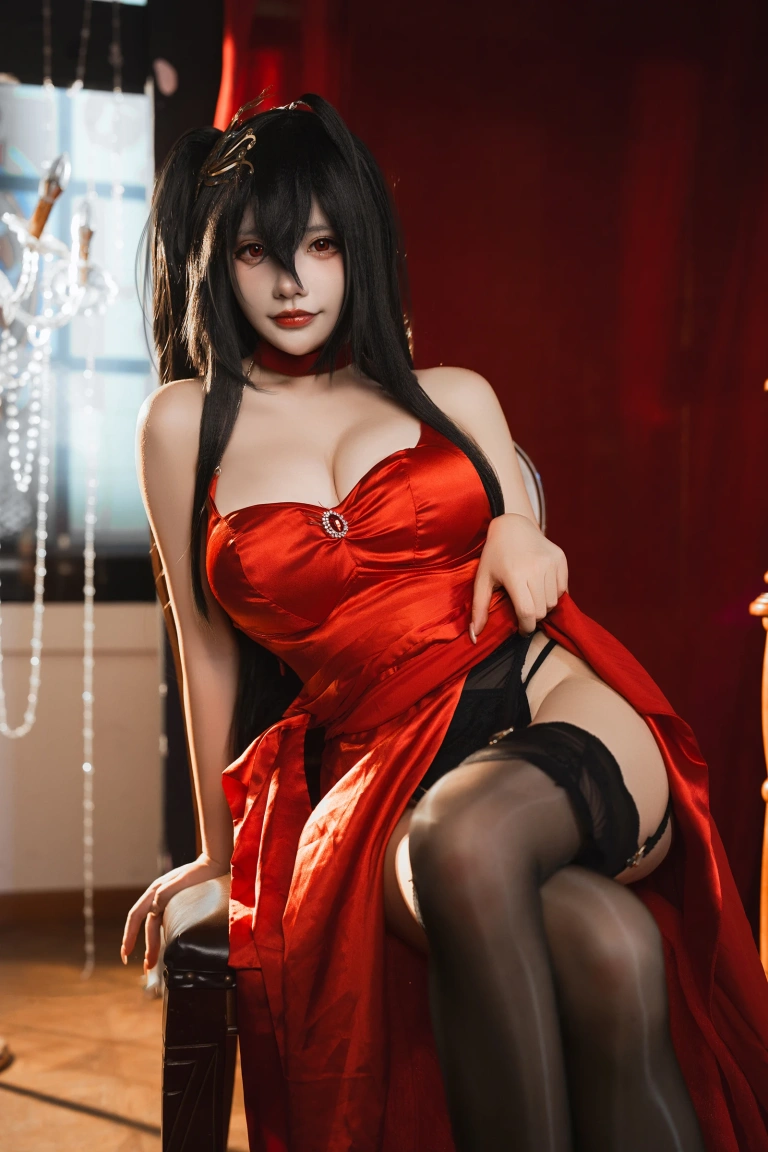 是一只熊仔《碧蓝航线 大凤 礼服》主题写真：50张全套美图