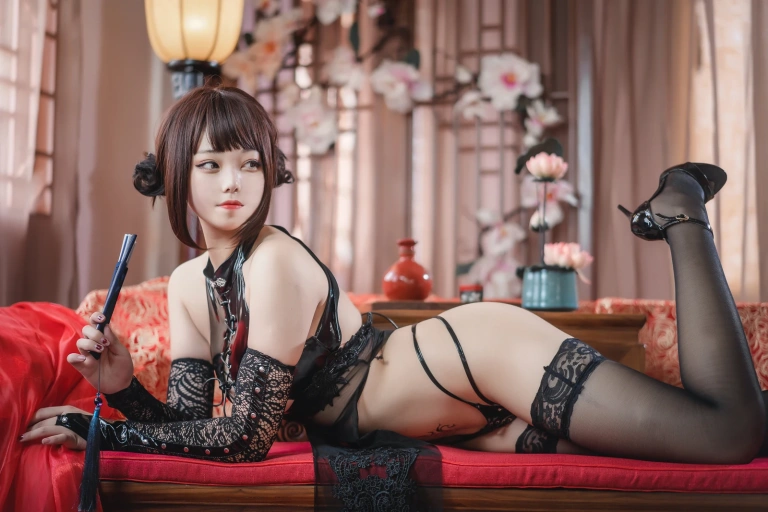 蜜汁猫裘《绝代风华 旗袍》主题写真：50张全套美图