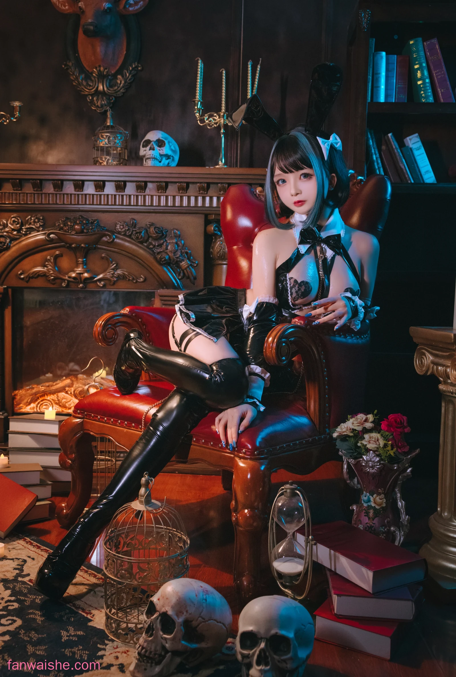日奈娇(椎名莜) 日奈娇(椎名莜) NO.049 - 万圣恶魔皮衣