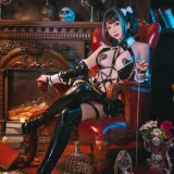 日奈娇(椎名莜)《万圣恶魔皮衣》主题写真：66张全套美图