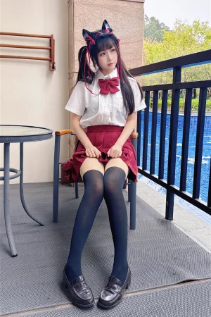 不呆猫《温泉双马尾JK》主题写真：22张全套美图，含1个视频