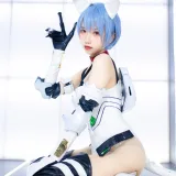 果咩酱《绫波丽》主题写真：18张全套美图