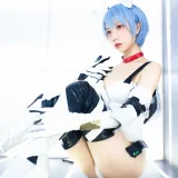 果咩酱《绫波丽》主题写真：18张全套美图