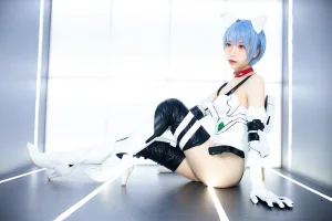 果咩酱《绫波丽》主题写真：18张全套美图
