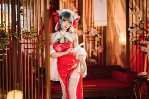 焖焖碳《碧蓝航线 柴郡新春旗袍》主题写真：29张全套美图