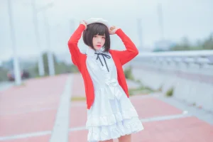 桜桃喵《加藤惠 常服》主题写真：33张全套美图