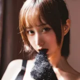 木棉棉《黑丝私房》主题写真：83张全套美图