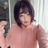 阿半今天很开心《兴趣使然的自拍包》主题写真：87张全套美图，含5个视频