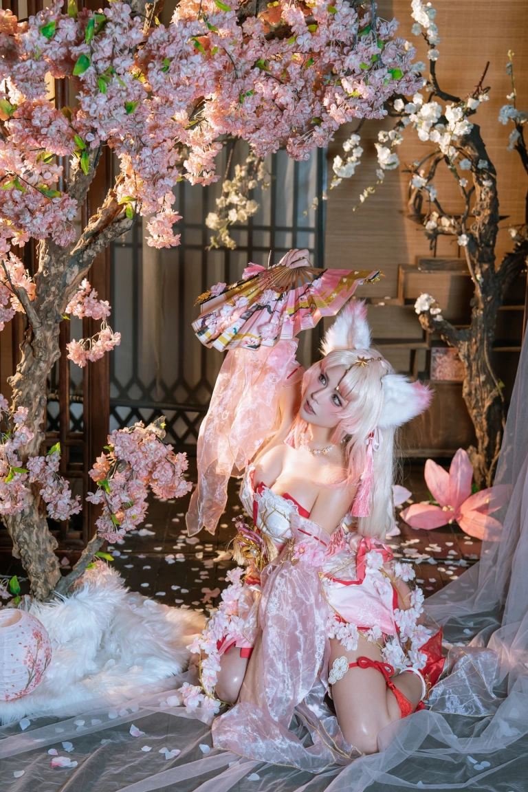 七月喵子《胡桃和殷紫萍cos》主题写真：109张全套美图