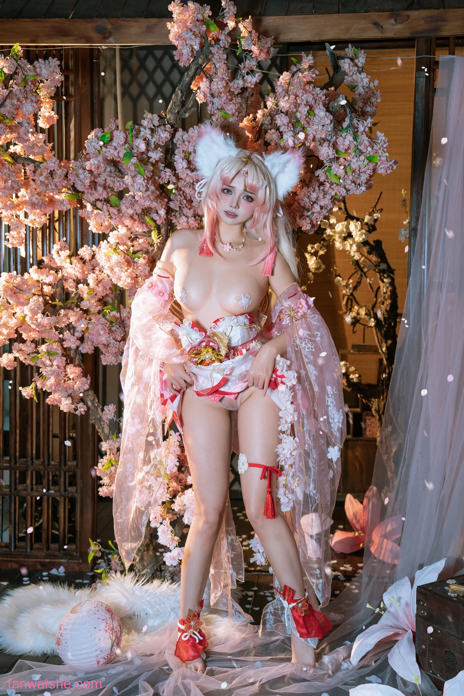 七月喵子 七月喵子 NO.050 - 胡桃和殷紫萍cos