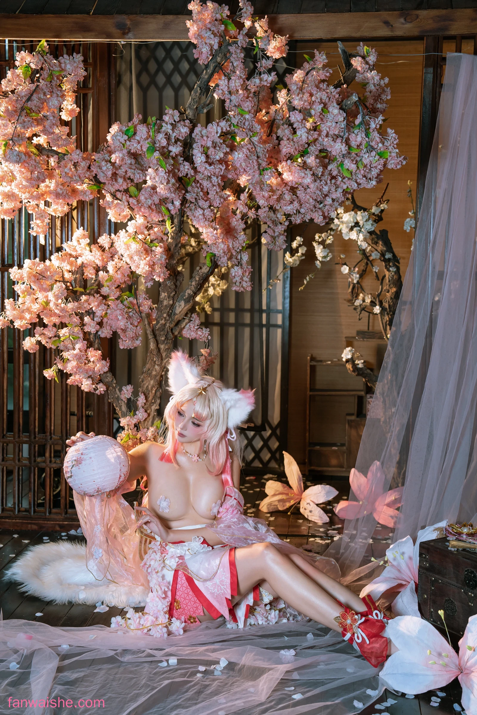 七月喵子 七月喵子 NO.050 - 胡桃和殷紫萍cos