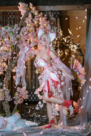 七月喵子《胡桃和殷紫萍cos》主题写真：109张全套美图