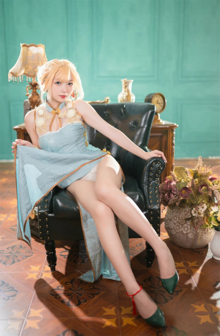花铃《G36玉瓯立旗袍》主题写真：88张全套美图