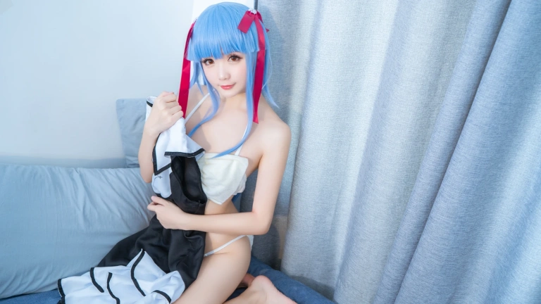 星之迟迟《《King Exit》 斯提亚拉》主题写真：20张全套美图