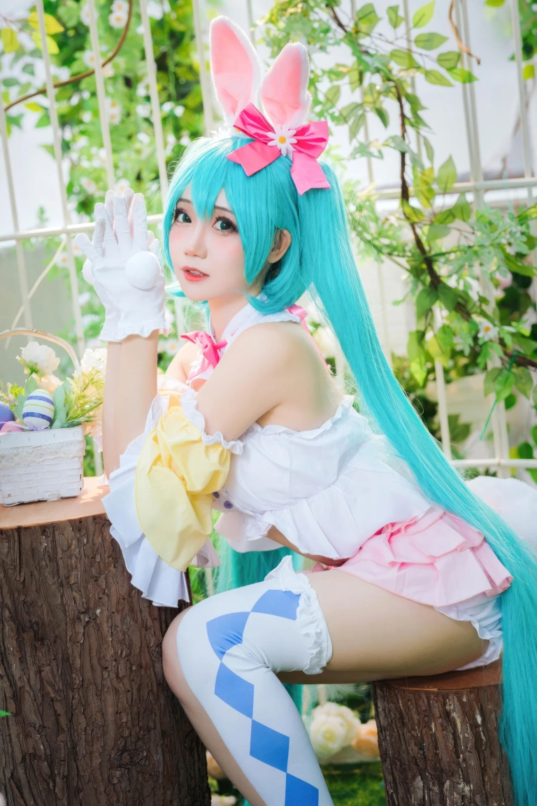 焖焖碳《初音未来复活节兔子》主题写真：22张全套美图