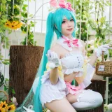 焖焖碳《初音未来复活节兔子》主题写真：22张全套美图