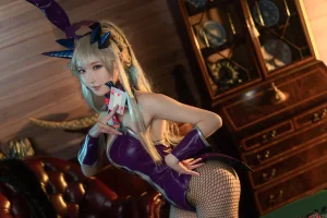 阿包也是兔娘《黑枪呆兔女郎》主题写真：25张全套美图